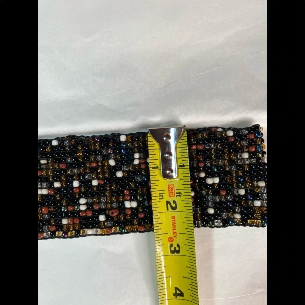 Stretchable  beaded belt